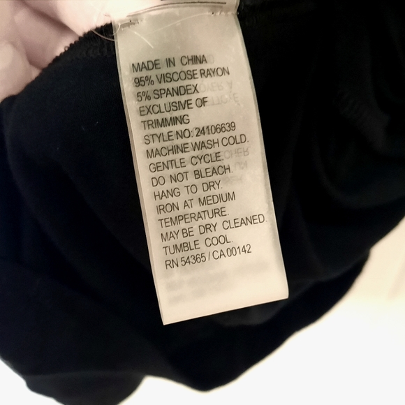 BIANCA NYGÅRD Black, Satin Collared, Half Button Down, Cap/Bat Wing Slee… - Picture 8 of 11